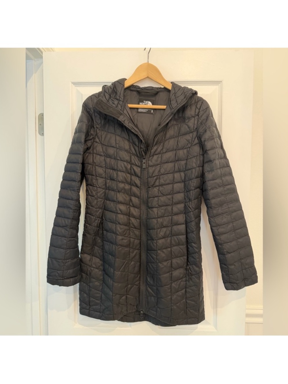 The North Face Women's Dark Gray Quilted Hooded Puffer Coat